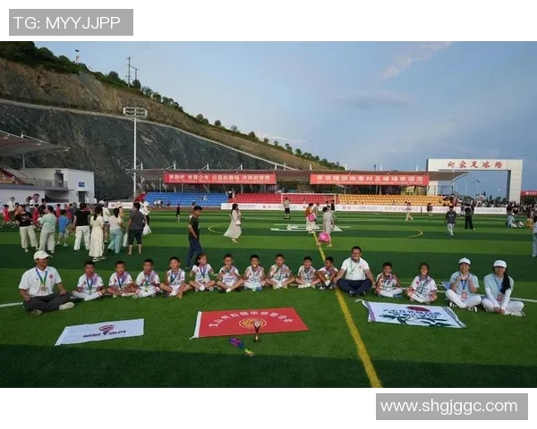 文山足球群的崛起与发展探索以及对地方足球文化的影响分析